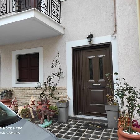 Όμορφο Διαμερισμα Με Δυο Κρεβατοκάμαρες Apartman Delphoi Kültér fotó
