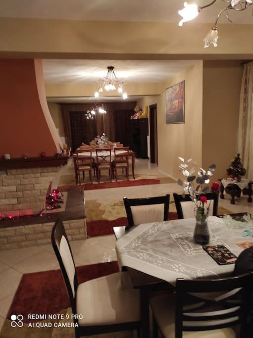 Όμορφο Διαμερισμα Με Δυο Κρεβατοκάμαρες Apartman Delphoi Kültér fotó